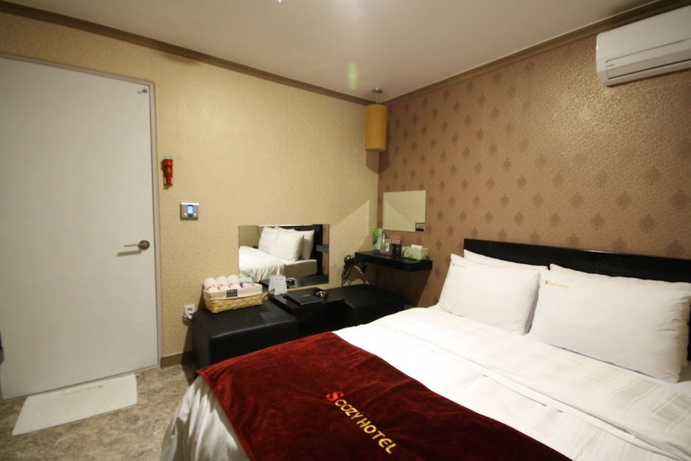 Standard Room photo 2
