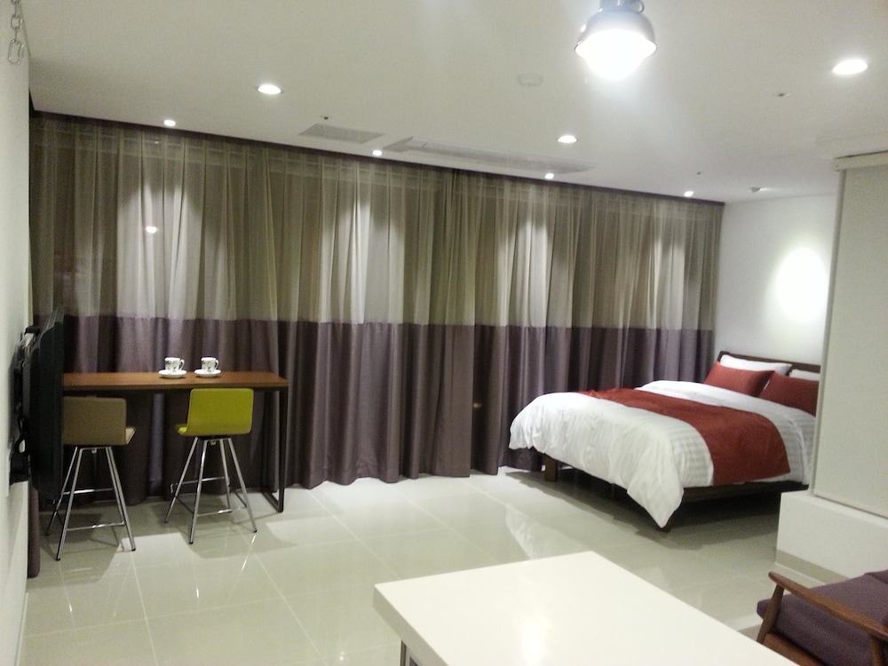 Deluxe Double Room photo 2