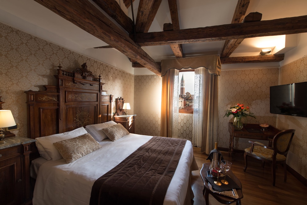 Junior Suite photo 1