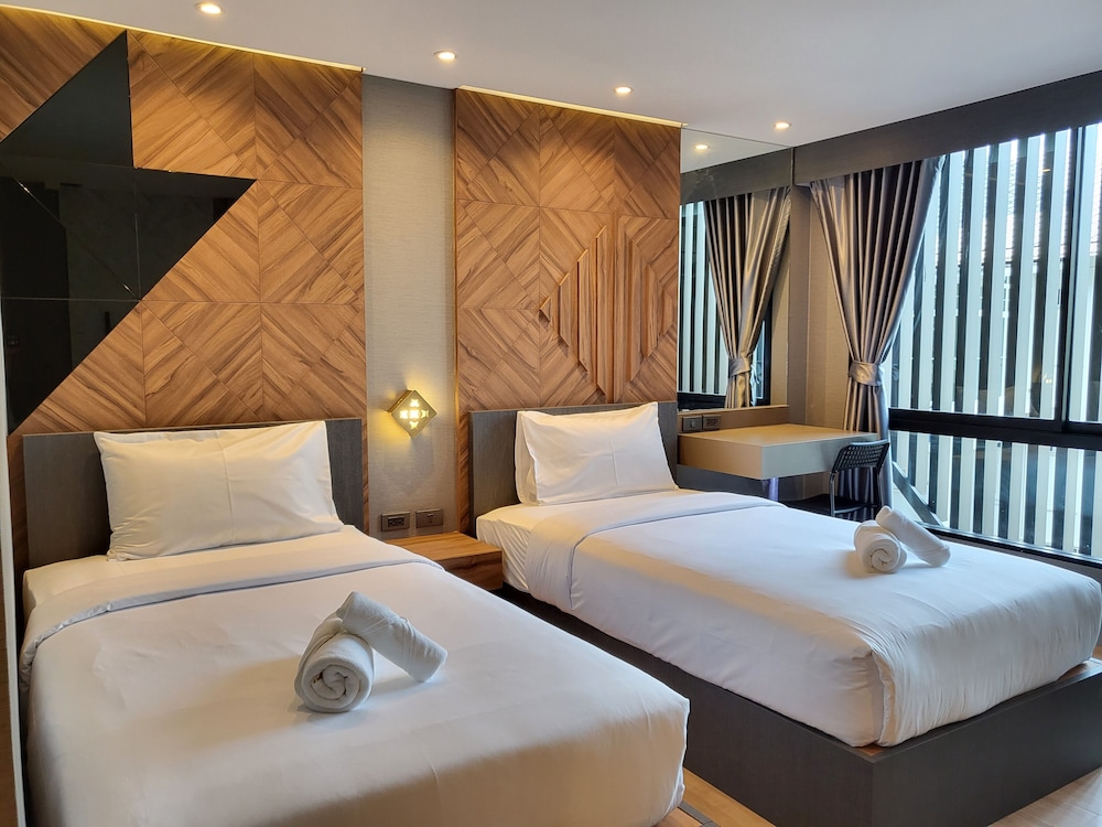 Superior Twin Room, Non Smoking photo 1