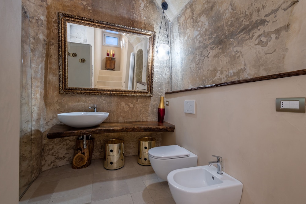 Deluxe Double Room, Hot Tub, Garden View (Camera delle Acque) - Photo 13