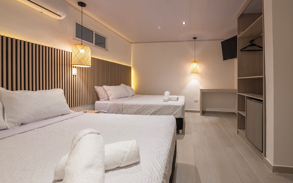 Comfort Quadruple Room