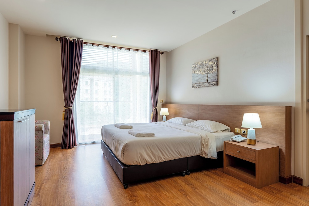 Standard Double Room, Balcony photo 3