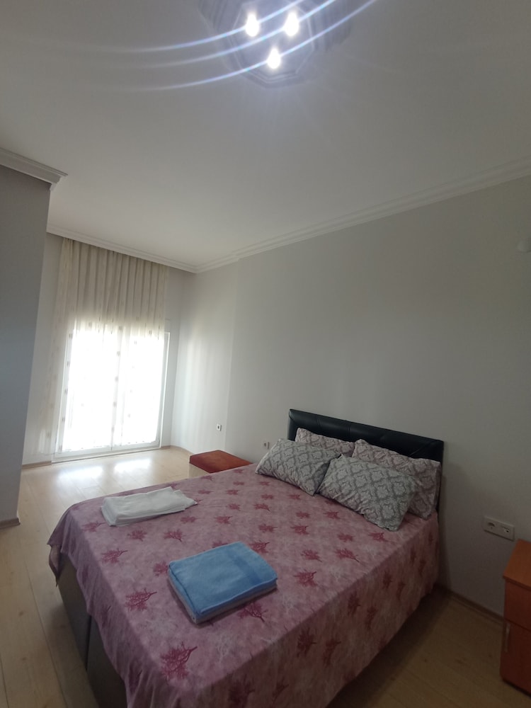 Elite Apartment, 1 Bedroom, Balcony, Pool View