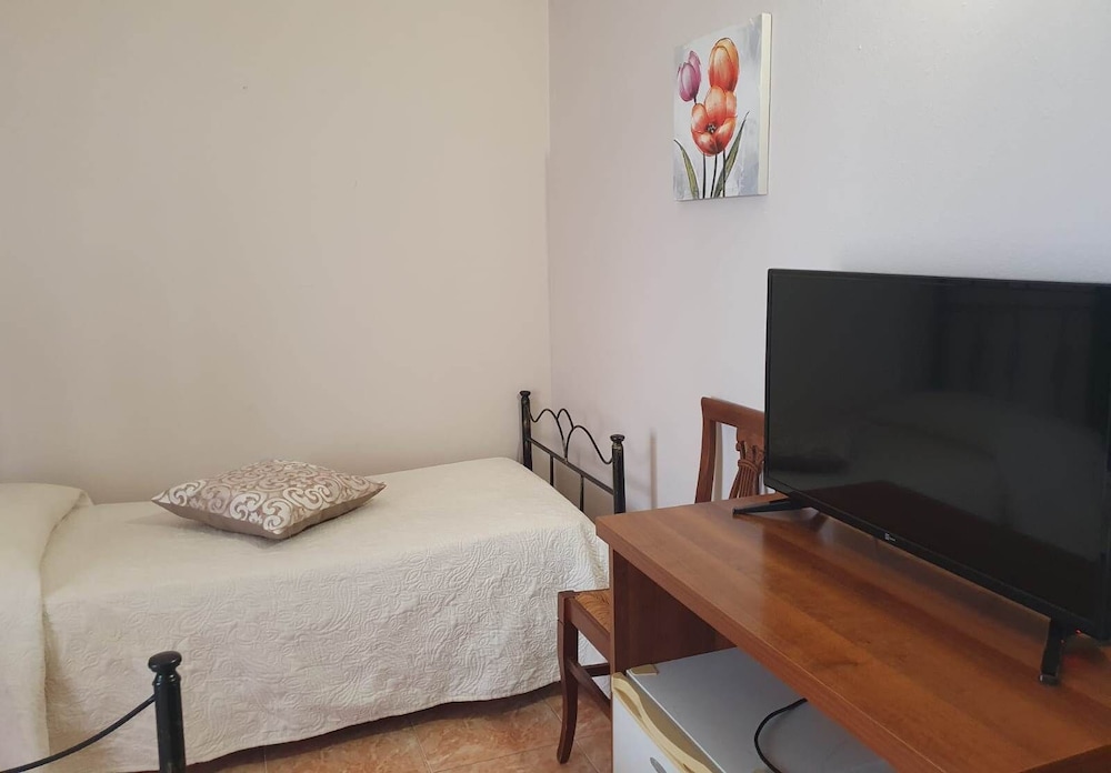 Comfort Triple Room, Private Bathroom (Tripla Comfort Balcone) photo 1