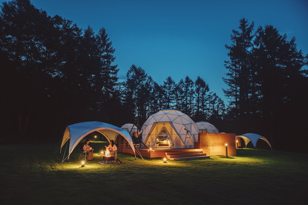Amazing Dome type Tent, Terrace Grill
