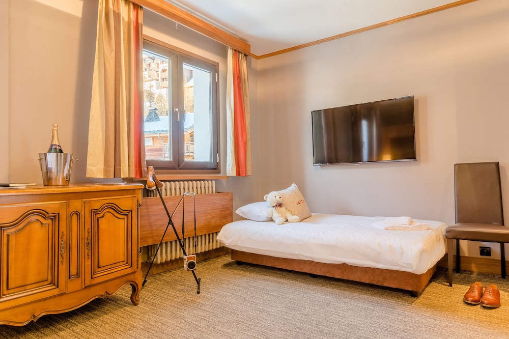 Chambre Grand Nord - 2 adultes et 1 enfant photo 2