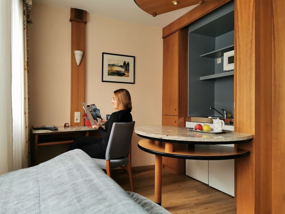 Single Room - Photo 7