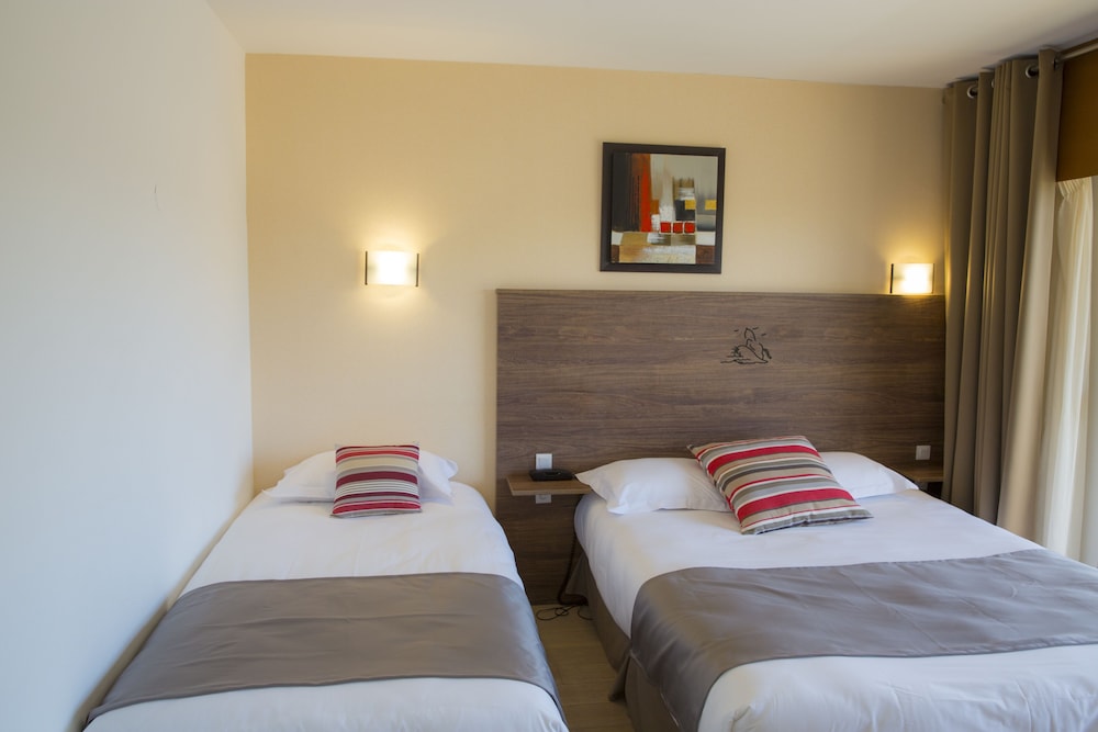 Triple Room, Terrace, Garden View photo 2