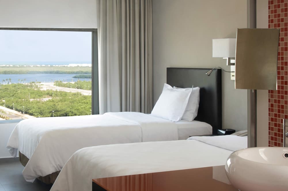 Superior Room, 2 Double Beds - Photo 2