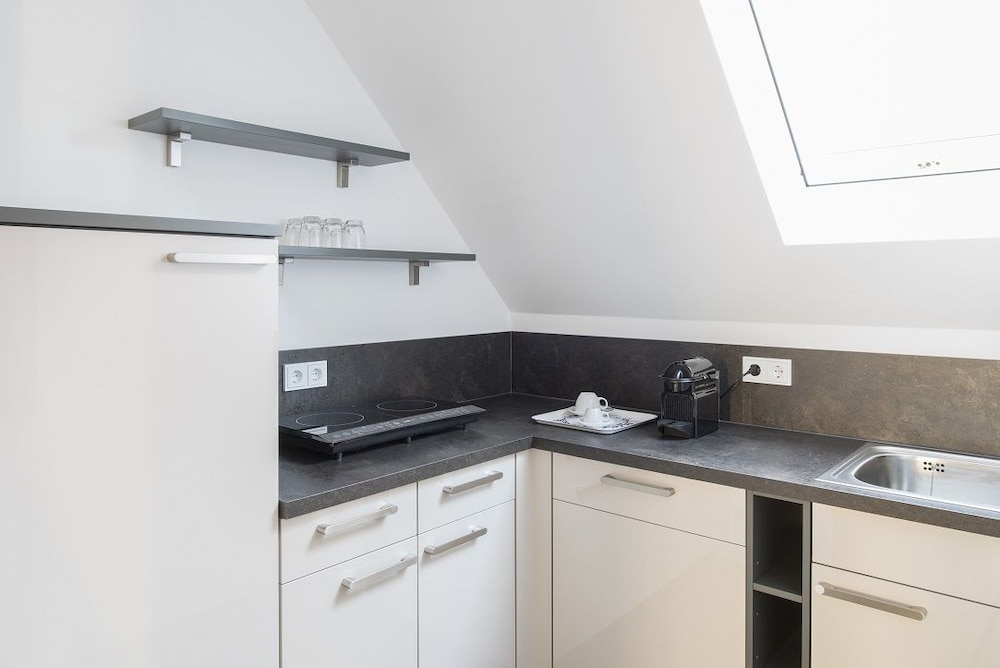 Suite, 1 King Bed with Sofa bed, Kitchenette photo 3