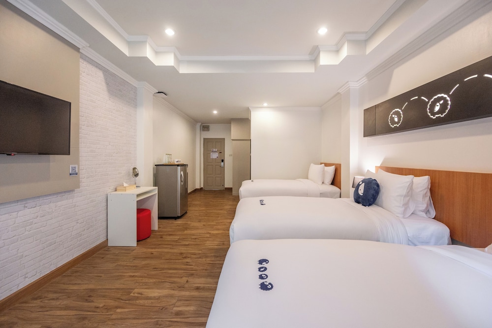 Deluxe Triple Room