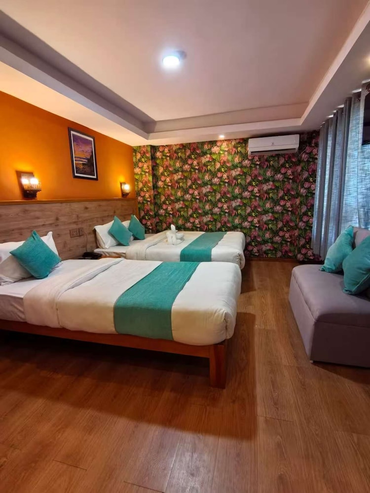 Family Double or Twin Room, City View
