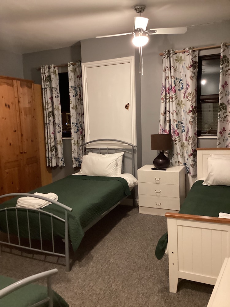 Comfort Triple Room