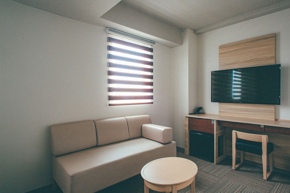 Double Room, Non Smoking - Photo 12