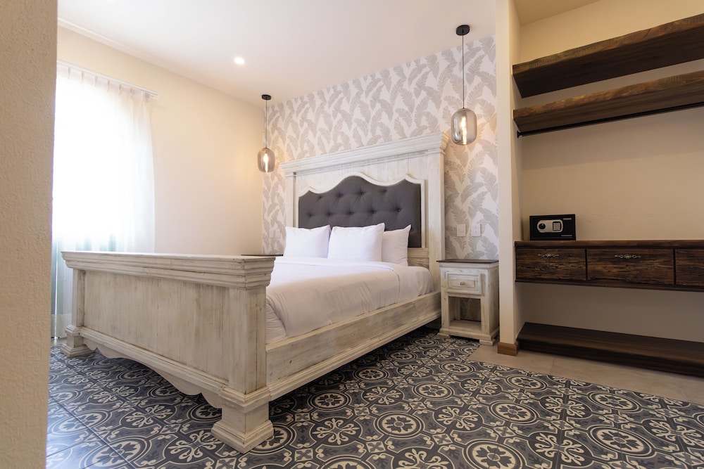 Superior Suite