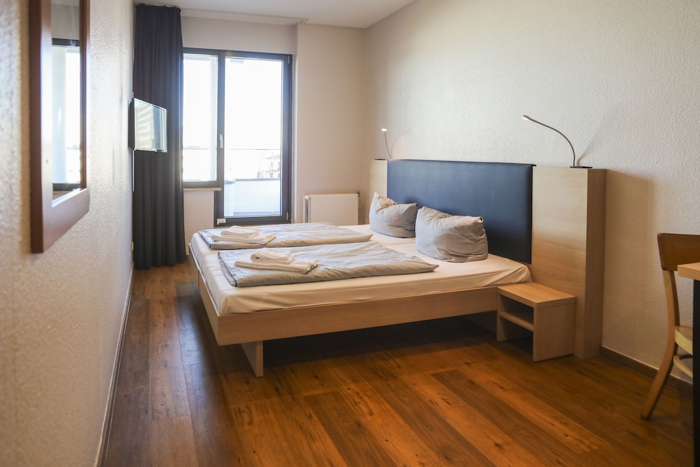 Double Room - Photo 1