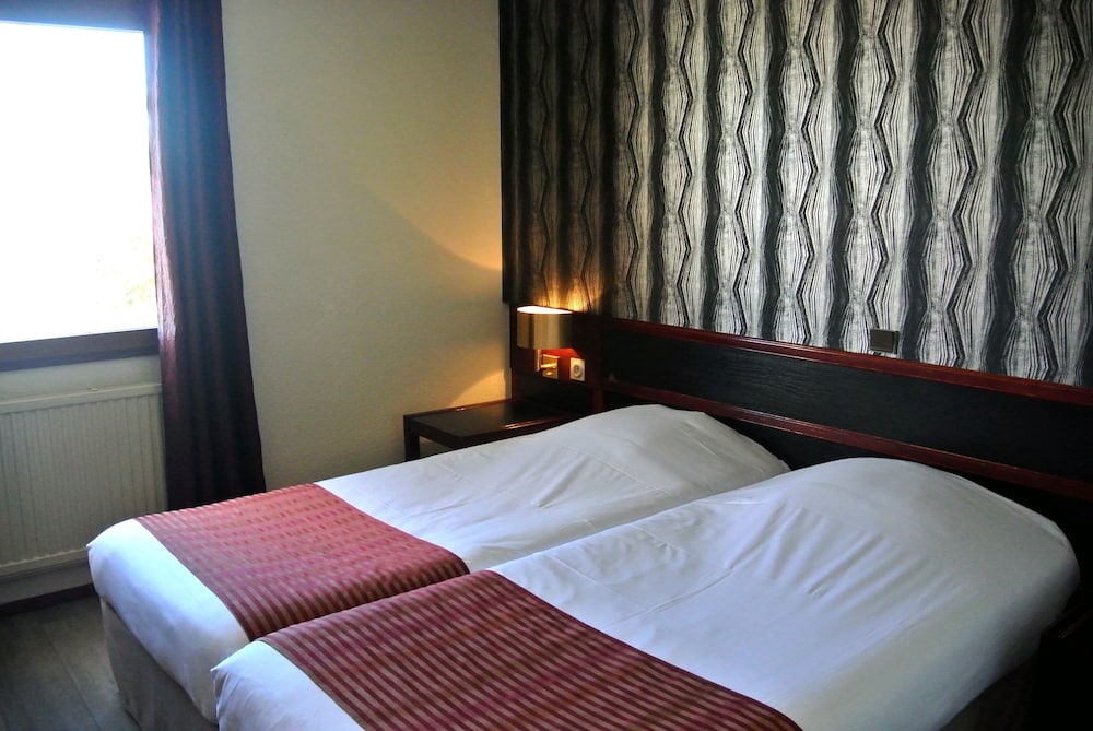 Twin Room - Photo 4
