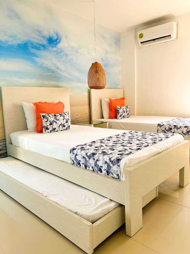 Deluxe Room - Photo 6