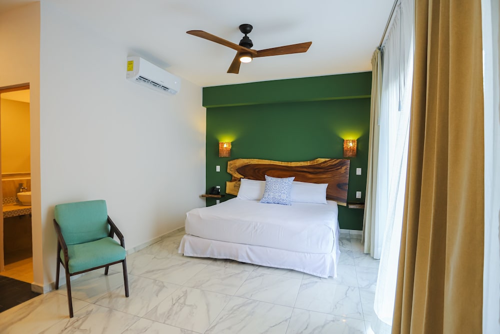 Standard Room photo 2