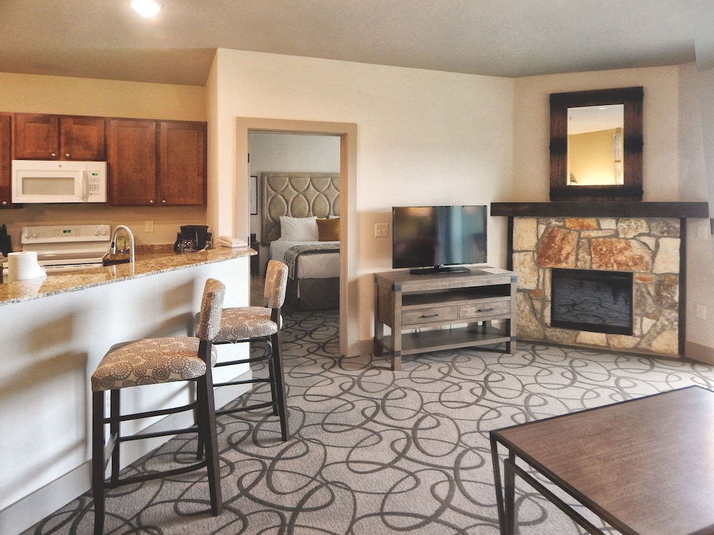 Condo, 1 Bedroom photo 1