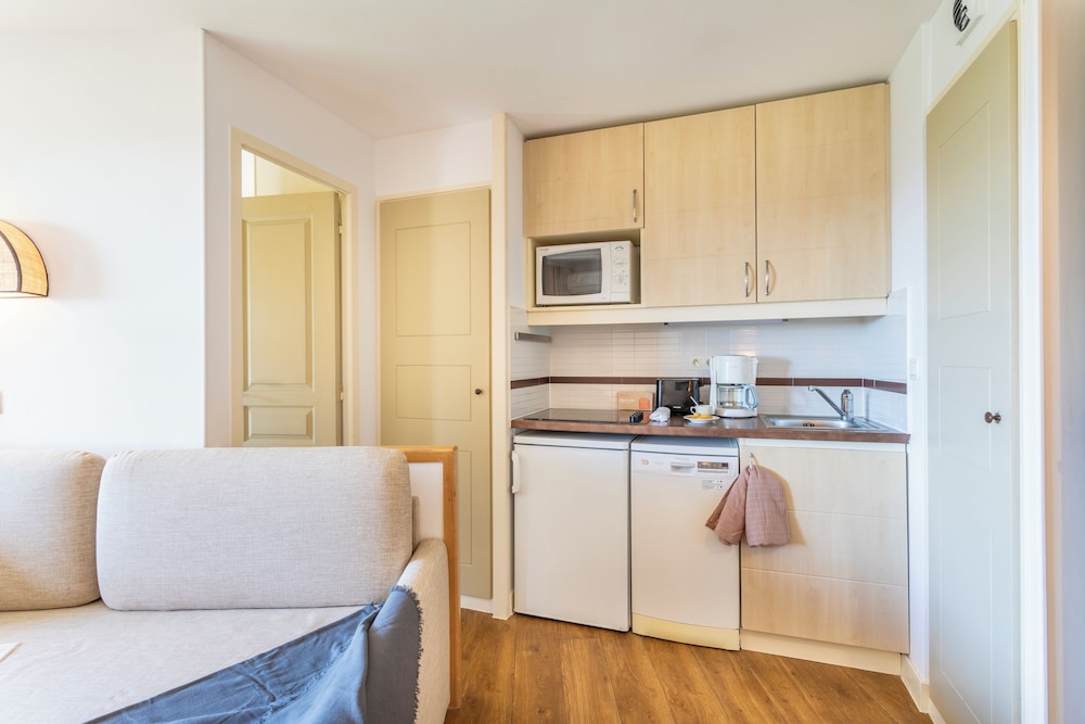 Apartment 4 people - 1 bedroom - Terrace - Sea view photo 3