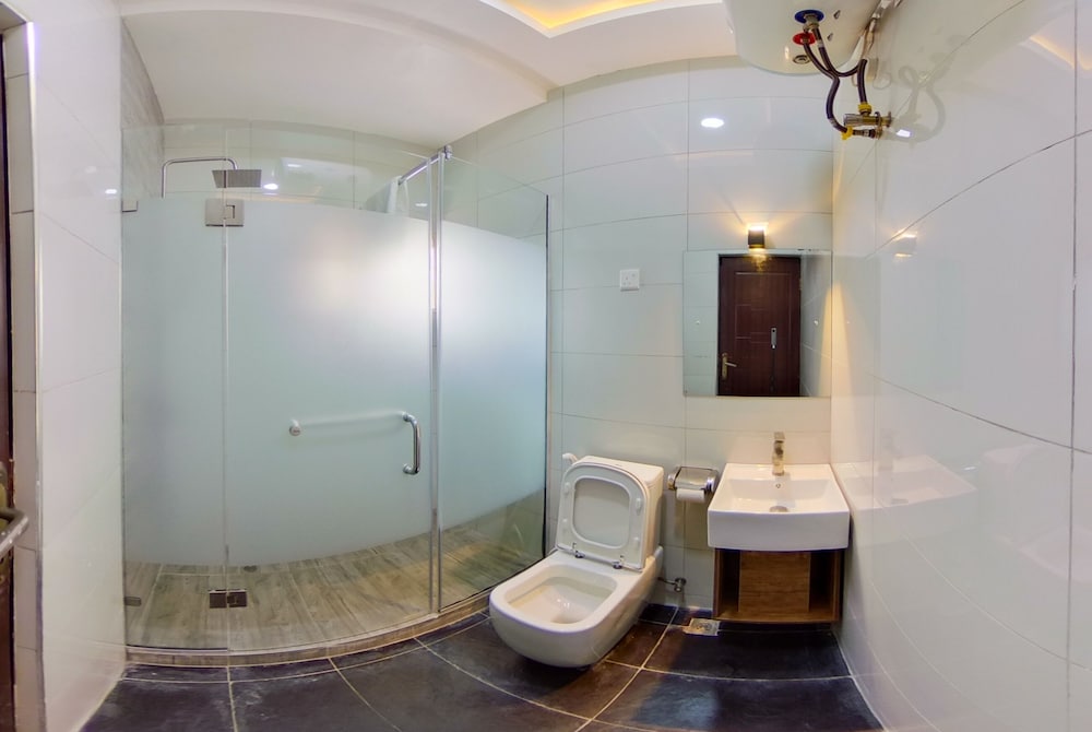 Deluxe Room - Photo 2