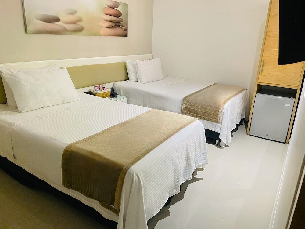 Basic Twin Room photo 1