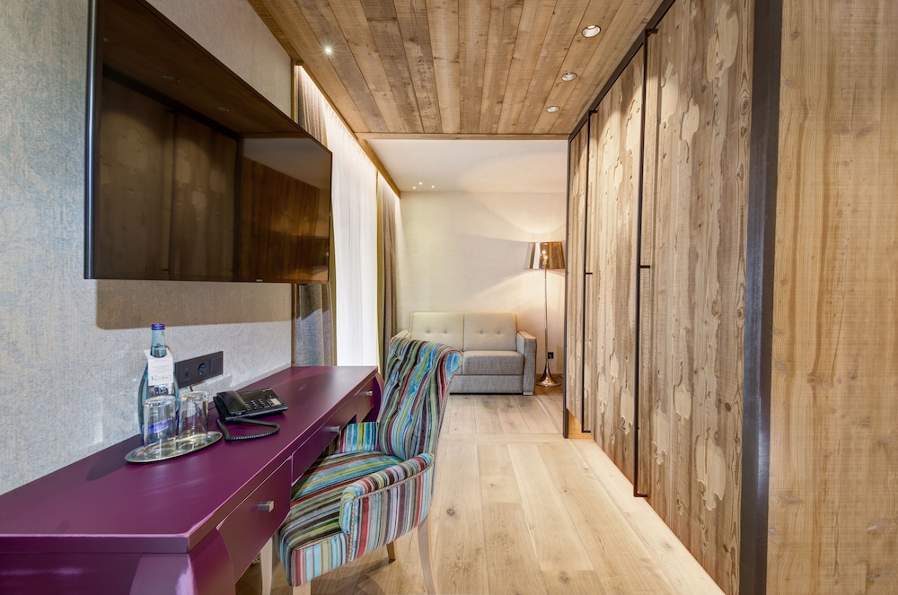 Suite, Balcony, Mountain View (Kuschelsuite) photo 3