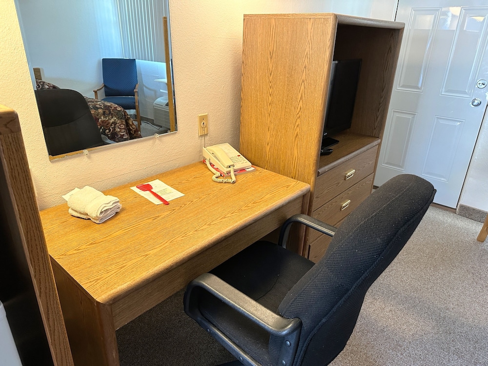 Basic Double Room photo 1