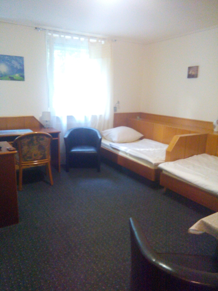 Double Room - Photo 6