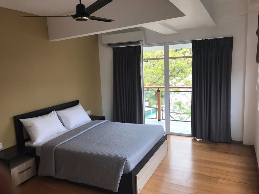 Deluxe Studio, 1 Bedroom, Non Smoking, Garden View photo 2