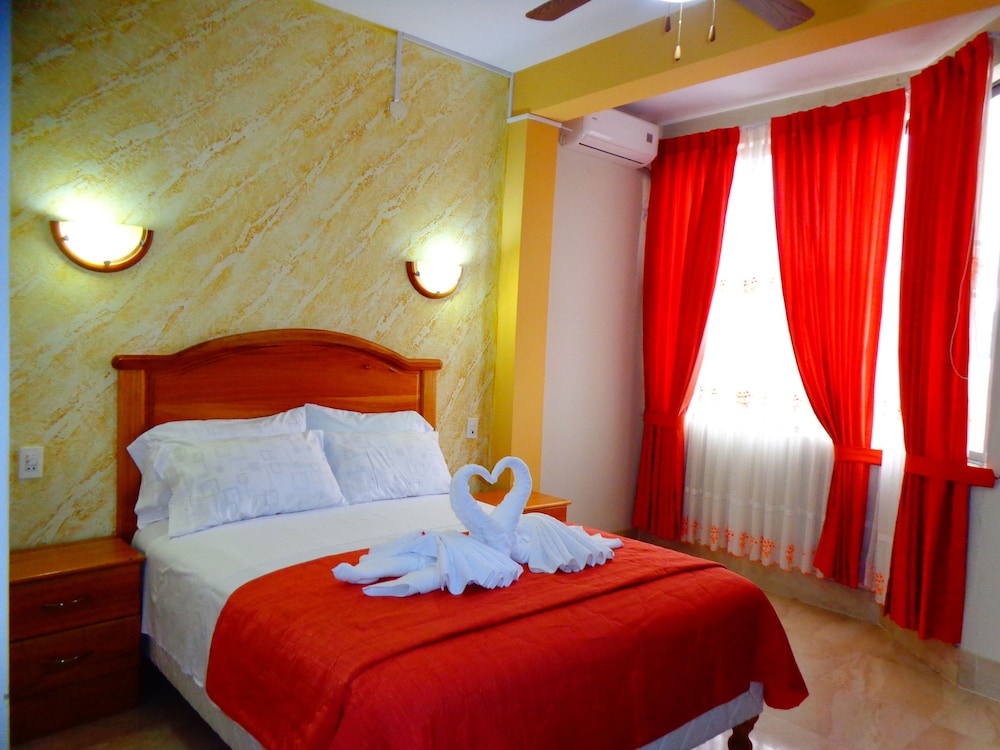 Deluxe Room, 1 Bedroom, City View photo 2