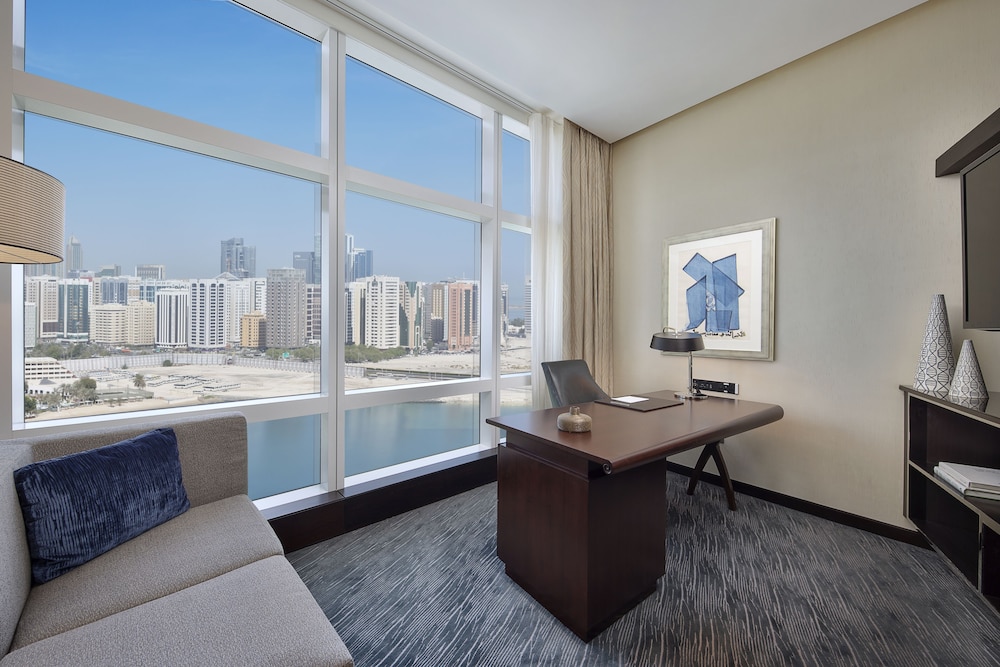 Presidential Suite photo 3