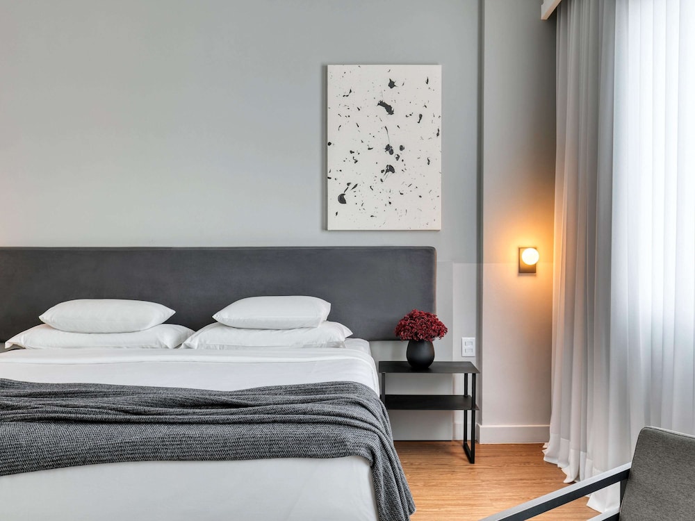 Superior Room, 1 Queen Bed - Photo 3