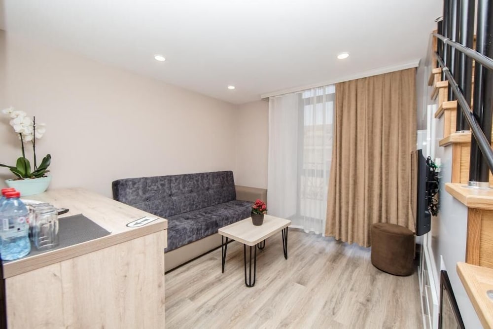 Family Duplex, Balcony, City View