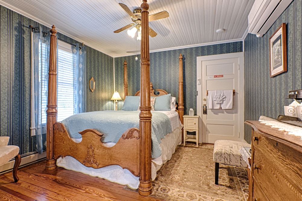 Room, City View photo 1
