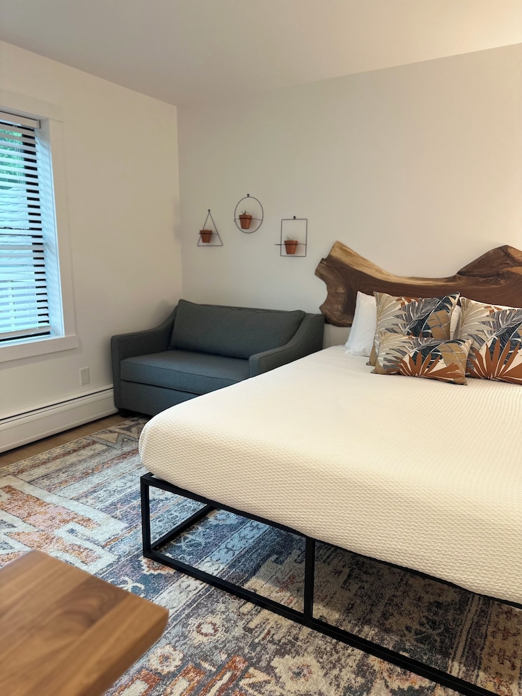 Standard Room photo 2