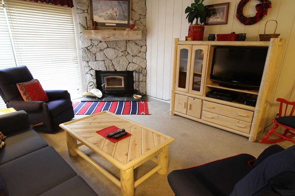 Condo, 1 Bedroom