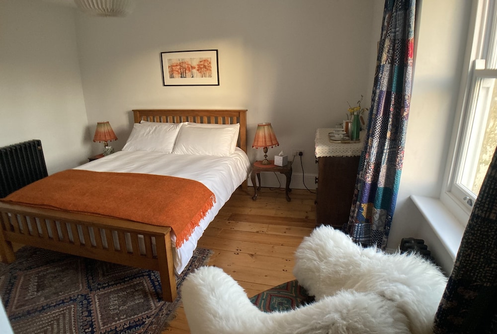 Double Room, Ensuite, Garden View photo 2