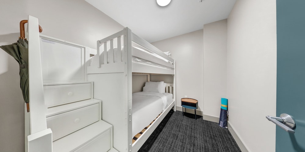 Family Suite, 1 Twin Bed