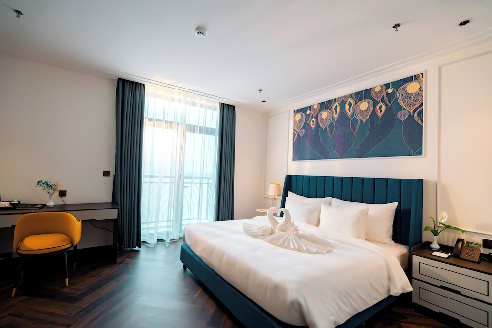 Executive Double Room, Balcony, Lake View photo 1