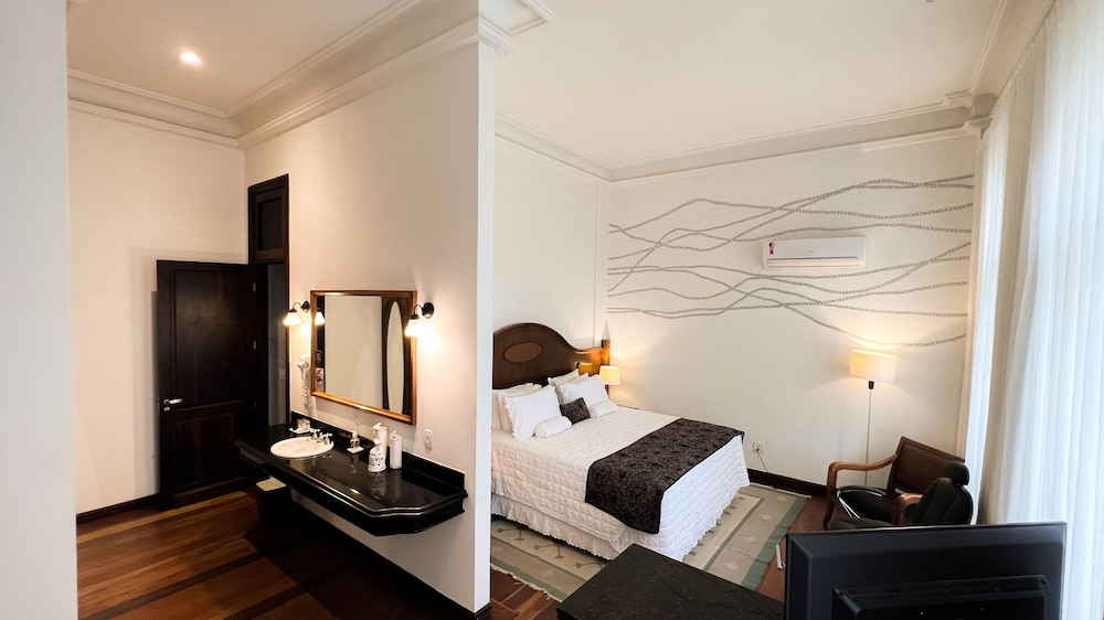 Luxury Suite, 1 King Bed