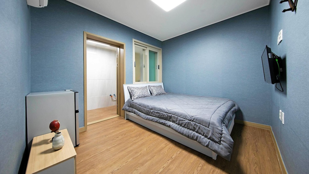Basic Room, 1 Bedroom (102)