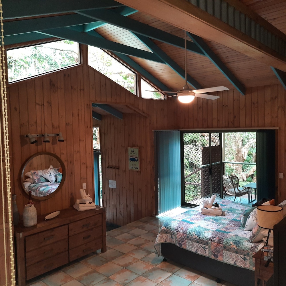 Dreamtime: Rainforest Treehouse photo 3