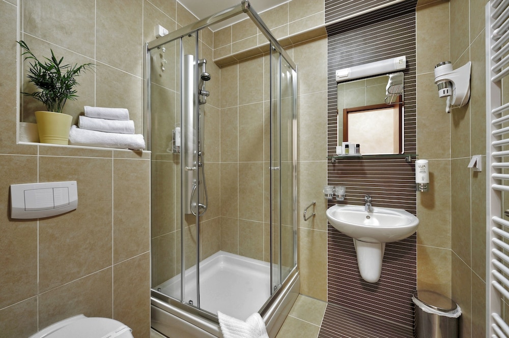 Deluxe Double Room, Non Smoking photo 3