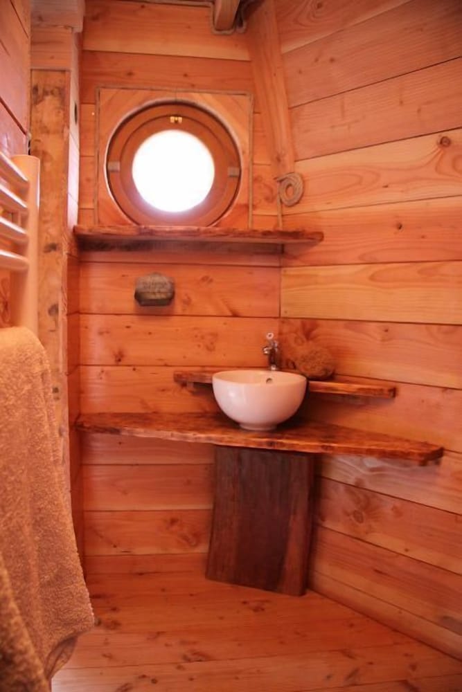 Tree House (Hut on Stilts) photo 3