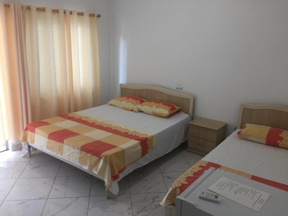 Triple Room, Balcony photo 1