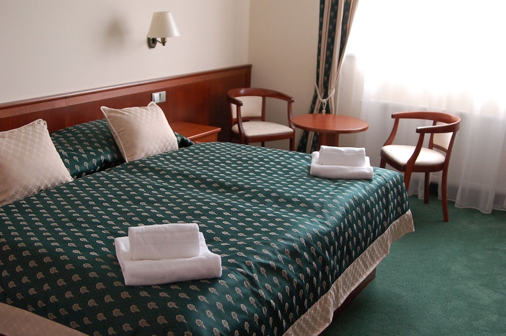 Double Room - Photo 7