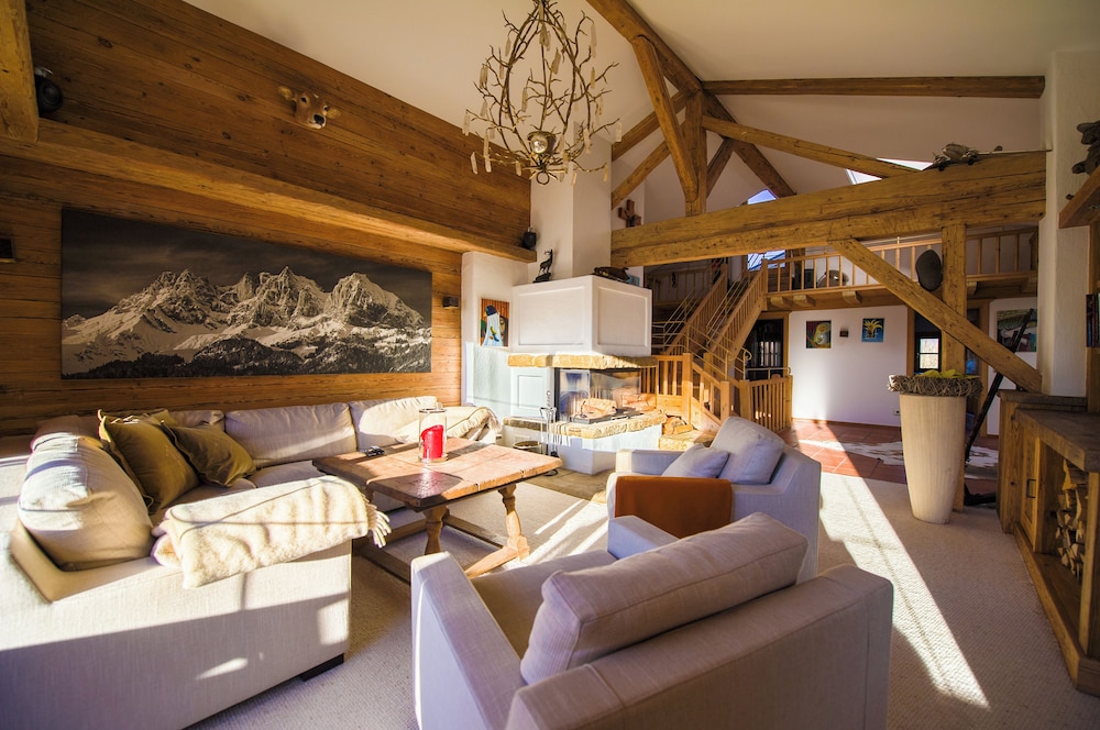 Penthouse photo 1